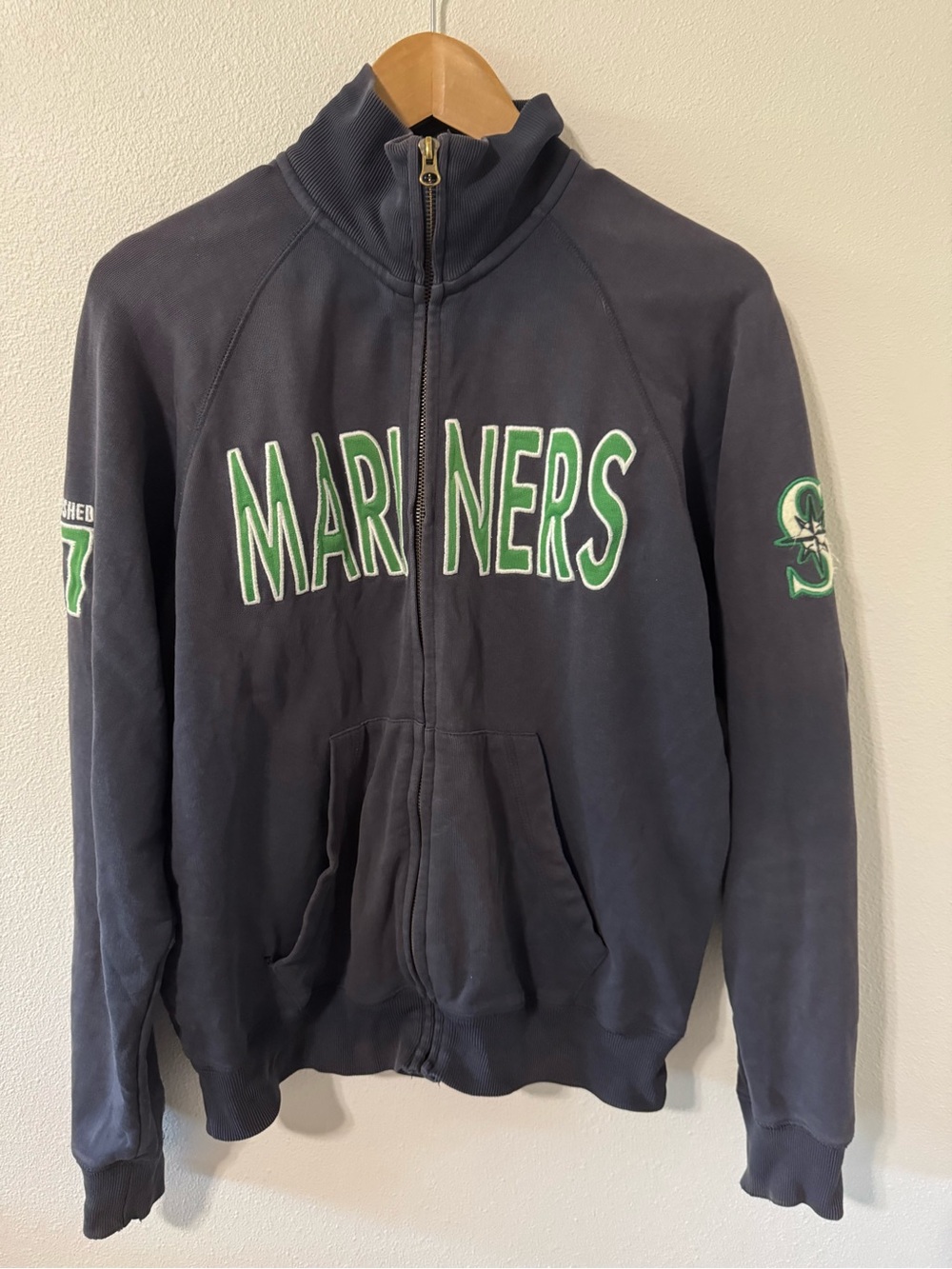 Seattle Mariners Banner Supply Zipper Sweatshirt Navy Embroidered Spellout-M